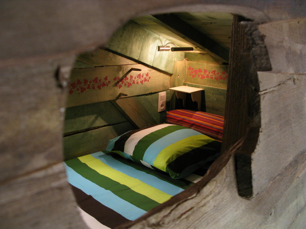 Les Cabanes Du Tertre Urval Bilik gambar